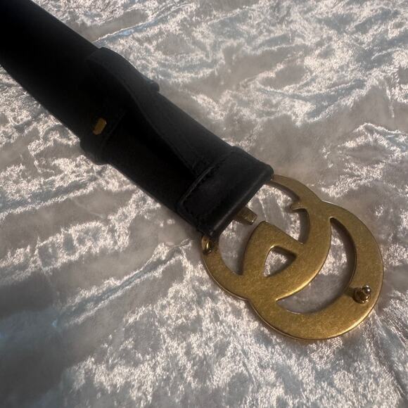 Gucci 2015 Re-Edition Wide leather Black Belt with Gold GG Buckle - Picture 3 of 8